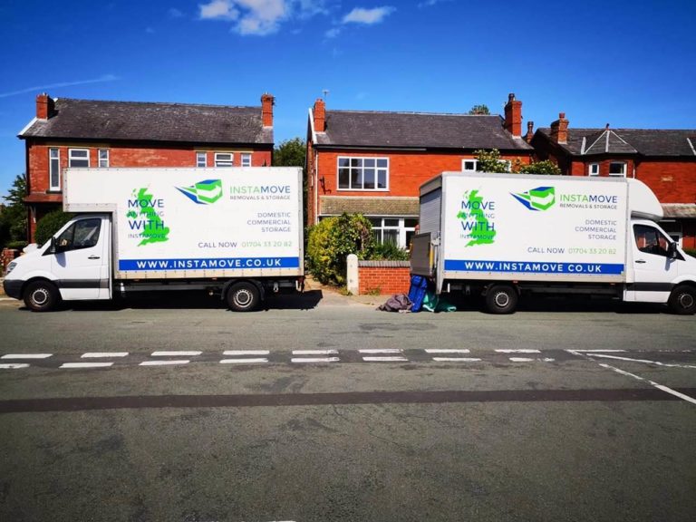 Removal company in Birkdale